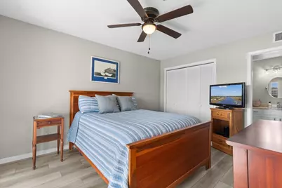 4560 Greenbriar Dr. #302, Little River, SC 29566 - Photo 12