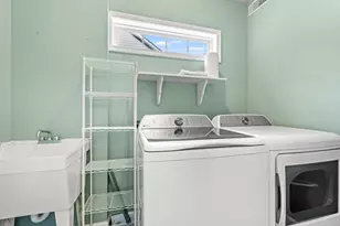 1015 Hagley Dr, Pawleys Island, SC 29585 - Photo 30