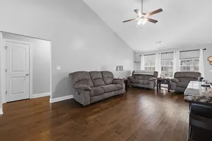 215 Turning Pnes Loop, Myrtle Beach, SC 29579 - Photo 4