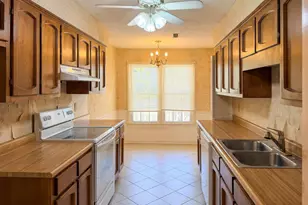 309 Tradd St, Mauldin, SC 29662 - Photo 4