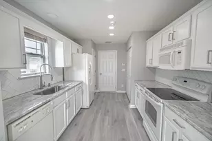 1201 Eagle Creek Dr, Myrtle Beach, SC 29588 - Photo 10