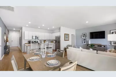 600 Runaway Train Dr, Loris, SC 29569 - Photo 4