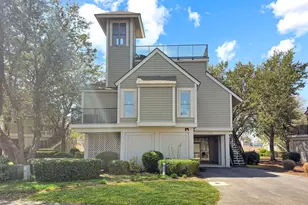 1608 Harbor Dr, North Myrtle Beach, SC 29582 - Photo 1