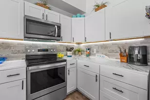913 Charles St, North Myrtle Beach, SC 29582 - Photo 14