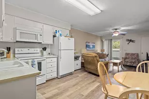 401 Hillside Dr N, North Myrtle Beach, SC 29582 - Photo 4