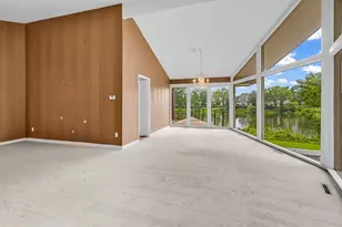115 Green Lake Dr, Myrtle Beach, SC 29572 - Photo 4