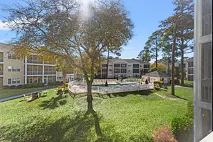 601 Hillside Ave N, North Myrtle Beach, SC 29582 - Photo 16