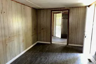 304 James Ct, Marion, SC 29571 - Photo 6