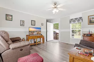 6349 Olga Ln, Loris, SC 29569 - Photo 4
