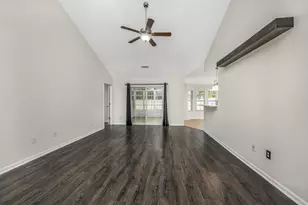 608 Bathurst Dr, Myrtle Beach, SC 29579 - Photo 4