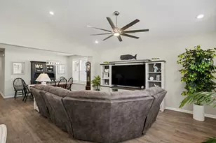 644 Oyster Dr, Myrtle Beach, SC 29588 - Photo 8