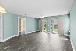 627 Woodmoor Dr, Garden City, SC 29576 - Photo 12