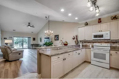 4894 Luster Leaf Circle #403, Myrtle Beach, SC 29577 - Photo 8