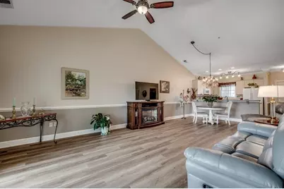 4894 Luster Leaf Circle #403, Myrtle Beach, SC 29577 - Photo 4