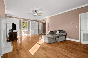 602 N Park St, Mullins, SC 29574 - Photo 10