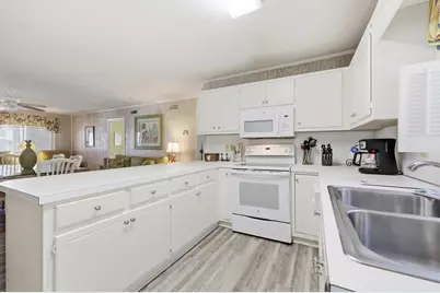 208 4th Ave. N, North Myrtle Beach, SC 29582 - Photo 2