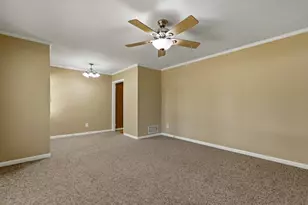 209 Sherwood Dr, Conway, SC 29526 - Photo 10