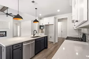1035 Martin Ln, Conway, SC 29526 - Photo 8