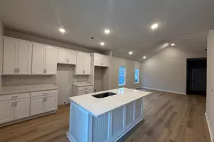 314 Huggins St, Marion, SC 29571 - Photo 2