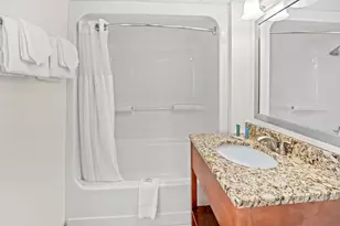 2000 N Ocean Blvd, Myrtle Beach, SC 29577 - Photo 14