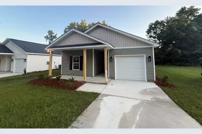 312 Huggins St, Marion, SC 29571 - Photo 1