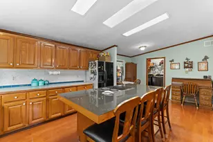 2208 Alma Ct, Marion, SC 29571 - Photo 6