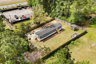 156 Wilson Ln, Conway, SC 29526 - Photo 2