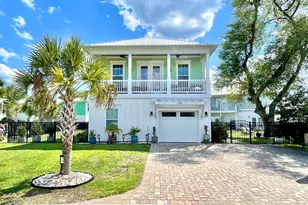 109 McIlroy Ct, Garden City, SC 29576 - Photo 1