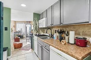 2001 S Ocean Blvd, Myrtle Beach, SC 29577 - Photo 10