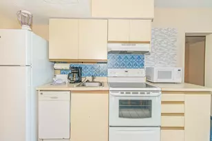 1304 N Ocean Blvd, Myrtle Beach, SC 29577 - Photo 12