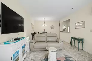 601 Indian Wells Ct, Garden City, SC 29576 - Photo 6