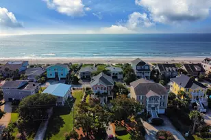 758 Parker Dr, Pawleys Island, SC 29585 - Photo 2