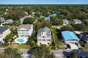 758 Parker Dr, Pawleys Island, SC 29585 - Photo 8