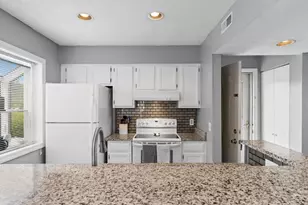 1025 W Plantation Dr W, Little River, SC 29566 - Photo 12