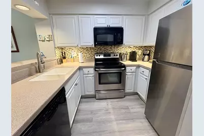 410 Melrose Pl. #210, Myrtle Beach, SC 29572 - Photo 8