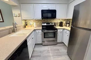 410 Melrose Pl, Myrtle Beach, SC 29572 - Photo 8