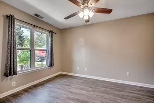 109 Hickory Dr, Conway, SC 29526 - Photo 10