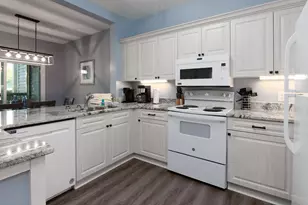 820 Castleford Cir, Myrtle Beach, SC 29572 - Photo 6