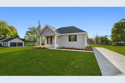 212 N Morgan Ave., Andrews, SC 29510 - Photo 2