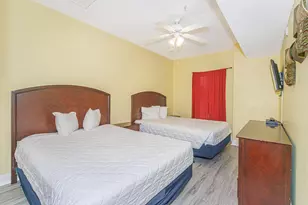 704 S Ocean Blvd, Myrtle Beach, SC 29577 - Photo 38