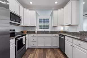 932 Leah Jayne Ln, North Myrtle Beach, SC 29582 - Photo 10