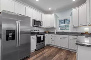 932 Leah Jayne Ln, North Myrtle Beach, SC 29582 - Photo 8
