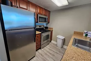 5200 N Ocean Blvd, Myrtle Beach, SC 29577 - Photo 12
