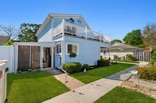 704 43rd Ave S, North Myrtle Beach, SC 29582 - Photo 2