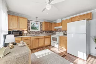 93 Burr Cir, Murrells Inlet, SC 29576 - Photo 4