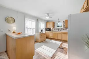 93 Burr Cir, Murrells Inlet, SC 29576 - Photo 6