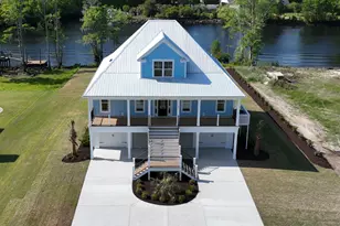 693 W Oak Circle, Myrtle Beach, SC 29588 - Photo 2