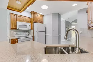 418 Hampton St, Calabash, NC 28467 - Photo 16