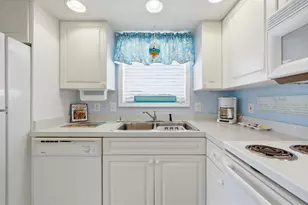 301 Shorehaven Dr, North Myrtle Beach, SC 29582 - Photo 14