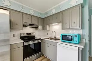 1647 S Waccamaw Dr, Garden City Beach, SC 29576 - Photo 20
